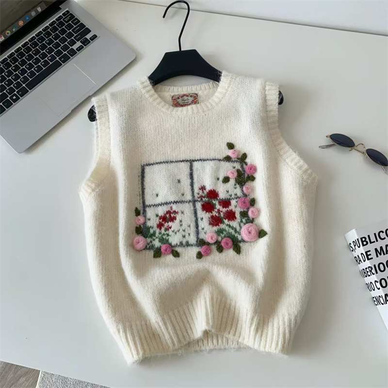 Женский вязаный жилет с 3D-выш – обзор и цена Embroidery Rose